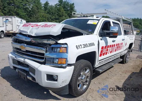 2019 Chevrolet Silverado 2500Hd High Country from USA, damaged, VIN 1GC1KUEG7KF189208